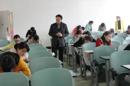 教科学院成功举办“三笔字大赛”1.png