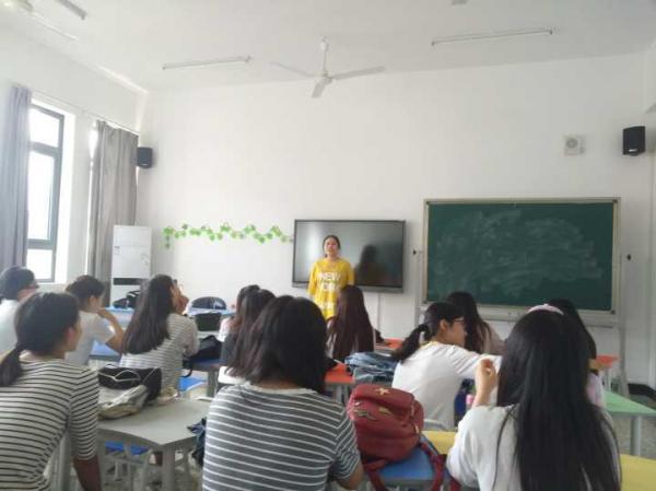 (图片2)教科学院2016级学前教育专业顺利开展实践周.jpg